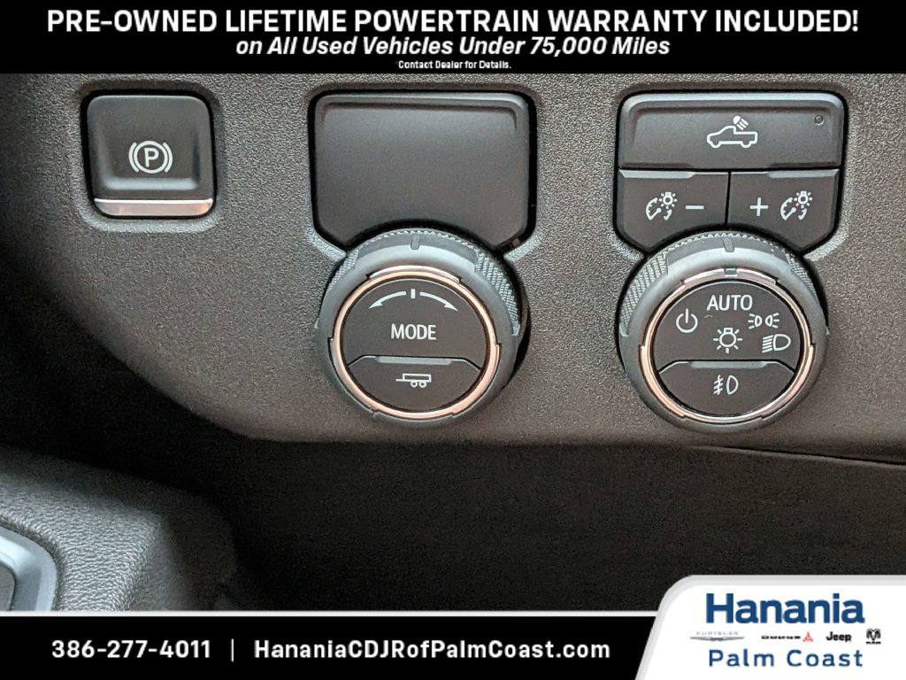 Used 2025 Chevrolet Silverado 1500 RST w/ Convenience Package II RWD image 26
