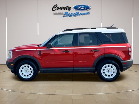 Used 2023 Ford Bronco Sport Heritage w/ Heritage Convenience Package AWD/4WD image 3
