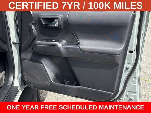 Used 2023 Toyota Tacoma TRD Off-Road AWD/4WD image 8