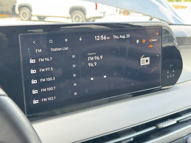 Used 2025 Hyundai Palisade SEL AWD/4WD image 22