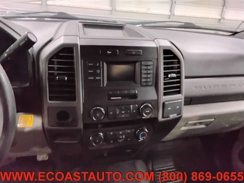 Used 2019 Ford F250 XL w/ Power Equipment Group image 11
