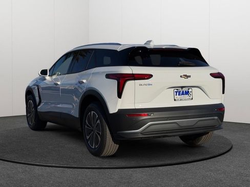 New 2026 Chevrolet Blazer EV LT image 4