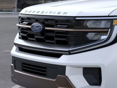 New 2025 Ford Expedition King Ranch image 17