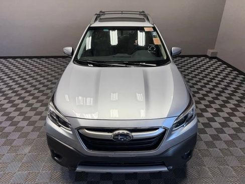 Used 2022 Subaru Outback Limited AWD/4WD image 5