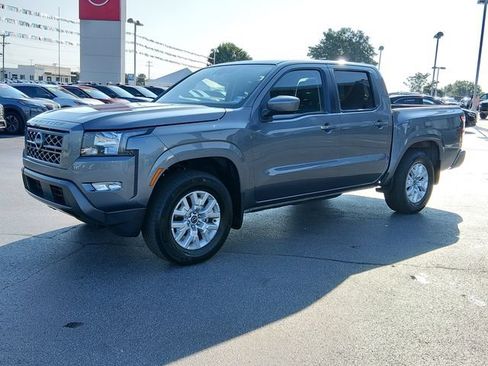 Certified 2024 Nissan Frontier SV w/ SV Convenience Package RWD image 7