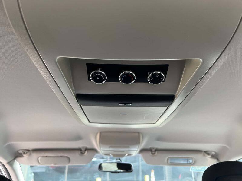 Used 2017 Dodge Grand Caravan SE w/ Power Window Group FWD image 34