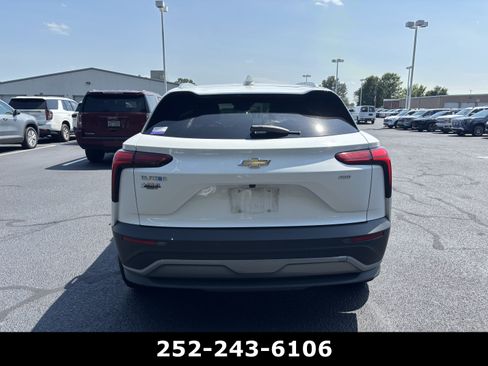 Used 2025 Chevrolet Blazer EV LT AWD/4WD image 5
