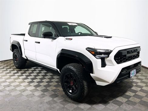 Used 2025 Toyota Tacoma TRD Pro image 1