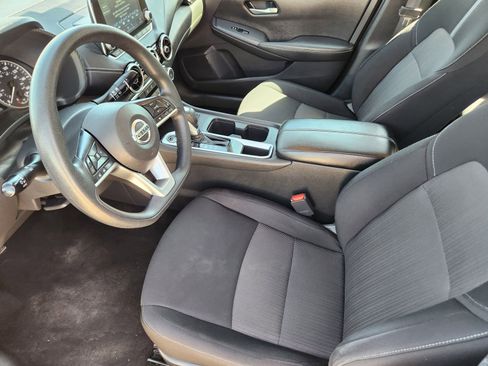 Used 2023 Nissan Sentra SV image 13