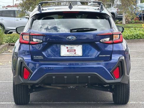 Used 2025 Subaru Crosstrek 2.0i Premium w/ Crosstrek Mirror Package image 5
