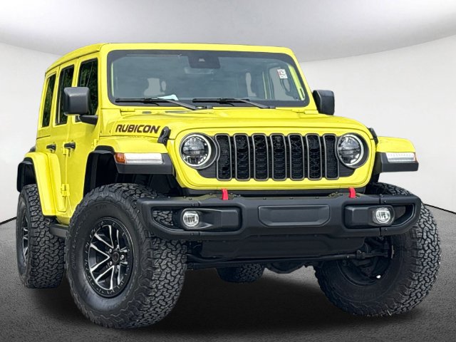 Used 2024 Jeep Wrangler Unlimited Rubicon AWD/4WD image 17