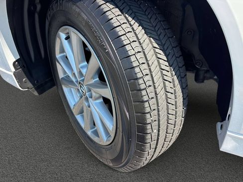 Certified 2025 MAZDA CX-5 AWD 2.5 S w/ Preferred Package image 28