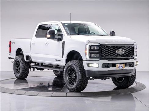 New 2026 Ford F250 XLT w/ XLT Premium Package AWD/4WD image 7