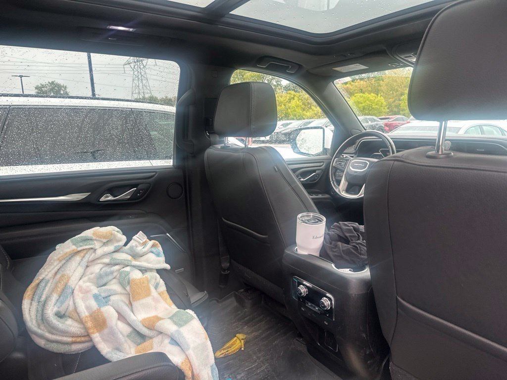 Used 2021 GMC Yukon XL Denali AWD/4WD image 22