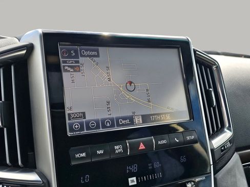 Used 2017 Toyota Land Cruiser Carfax 1 Owner! image 9