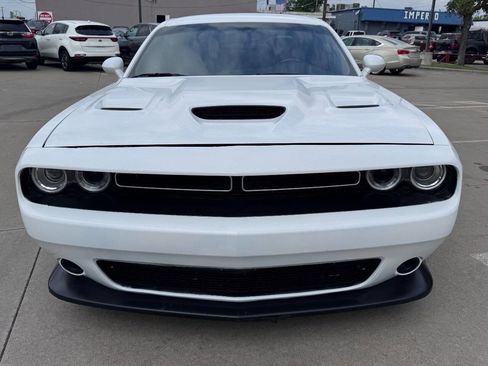 Used 2023 Dodge Challenger GT image 2