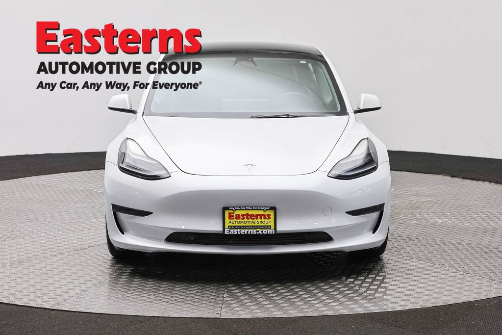 Used 2023 Tesla Model 3 Standard Range RWD image 3