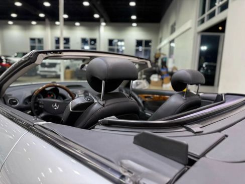 Used 2008 Mercedes-Benz SL 550 w/ P1 Pkg image 20