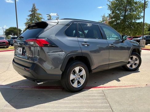 Used 2025 Toyota RAV4 XLE FWD image 6