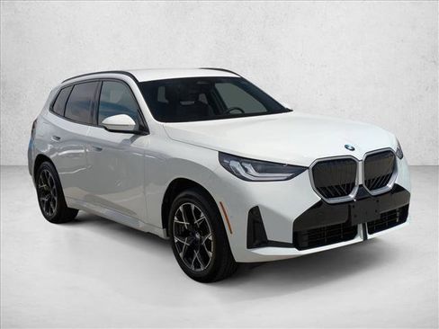 Used 2026 BMW X3 xDrive30 w/ M Sport Package AWD/4WD image 3