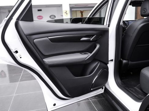 Used 2023 VinFast VF 8 Eco AWD/4WD image 46