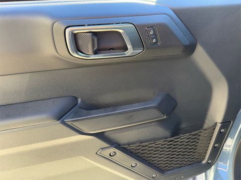 New 2025 Ford Bronco Outer Banks image 8
