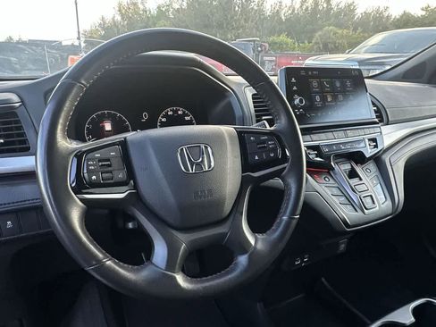 Used 2025 Honda Odyssey Sport-L image 13