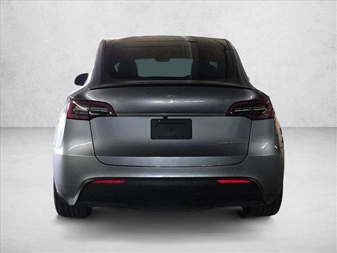 Used 2025 Tesla Model Y Performance AWD/4WD image 6