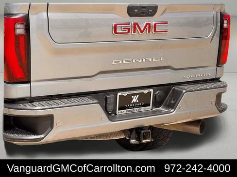 Used 2024 GMC Sierra 2500 Denali w/ Denali Reserve Package AWD/4WD image 6