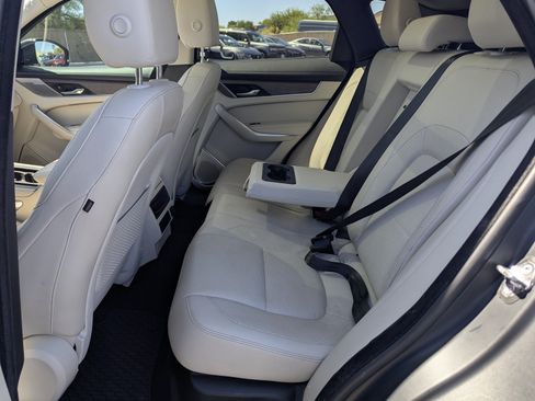 Used 2021 Jaguar F-PACE S AWD/4WD image 8