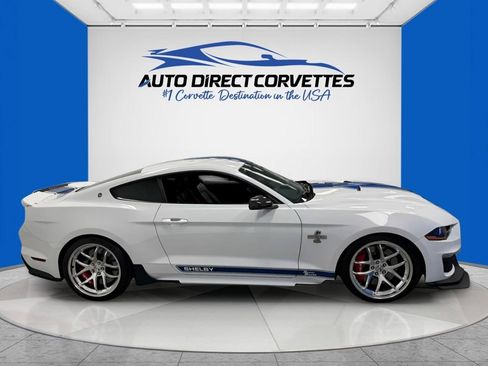 Used 2019 Ford Mustang GT Premium w/ GT Performance Package RWD image 6