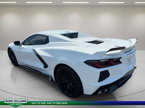 Used 2023 Chevrolet Corvette Stingray Preferred Conv w/ Z51 Performance Package RWD image 4