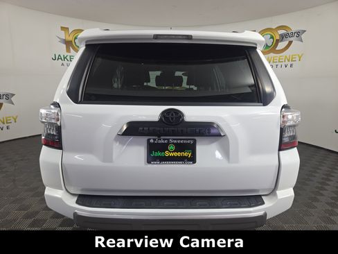 Used 2022 Toyota 4Runner TRD Off-Road Premium image 7