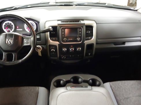 Used 2015 RAM 2500 Big Horn image 26