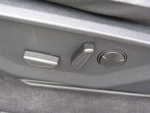 Certified 2023 Ford F150 XLT w/ Equipment Group 302A High image 17