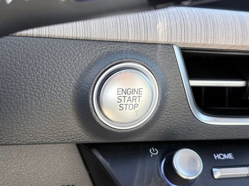 Used 2025 Hyundai Sonata Limited FWD image 16