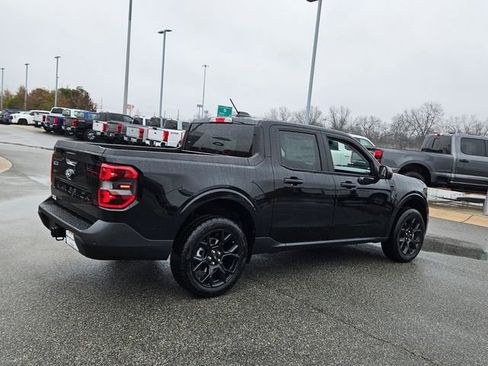 New 2025 Ford Maverick XLT w/ Black Appearance Package AWD/4WD image 11