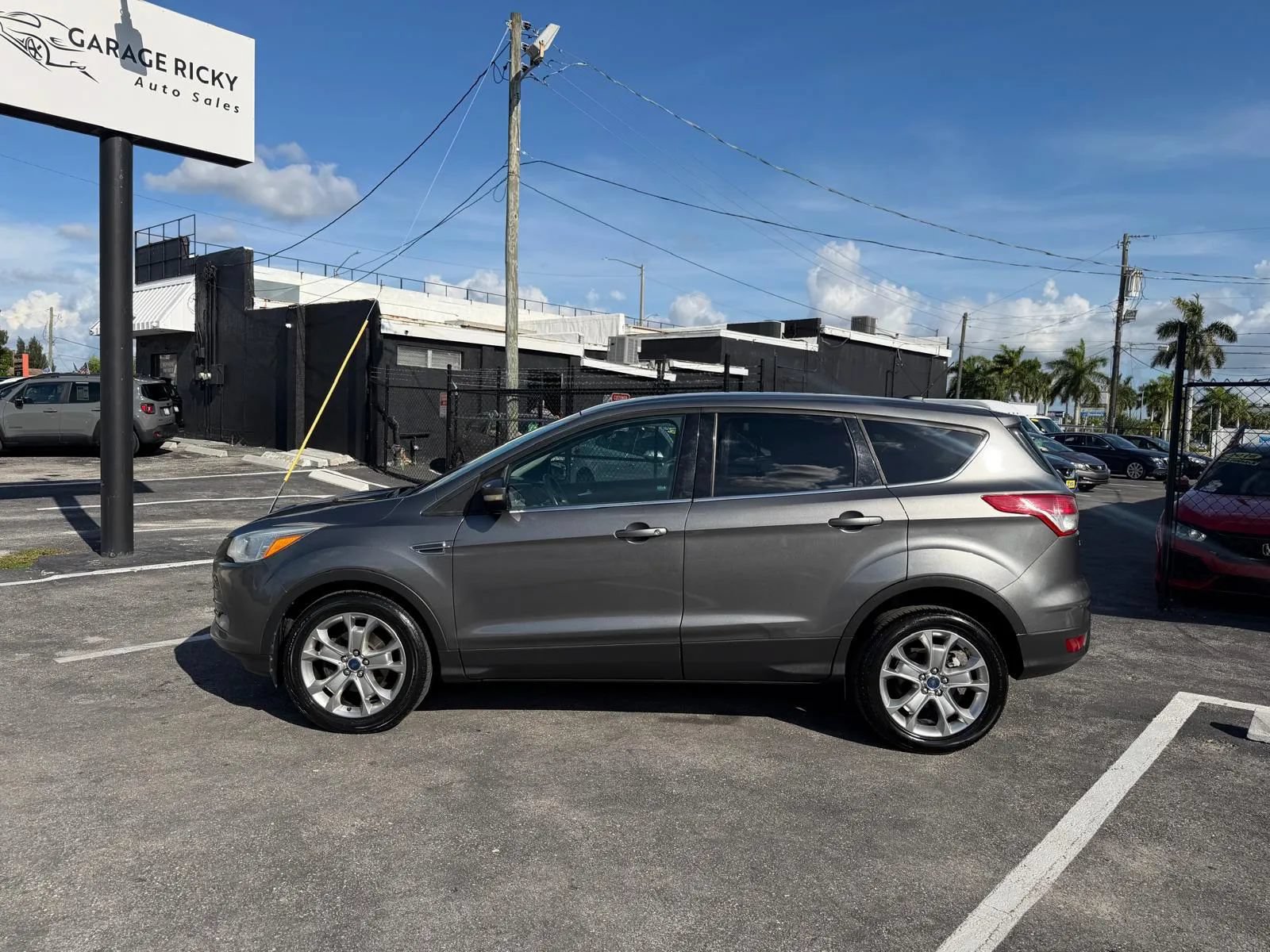 Used 2013 Ford Escape SEL FWD image 8