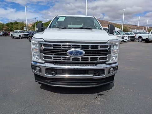 Used 2024 Ford F250 XLT AWD/4WD image 10