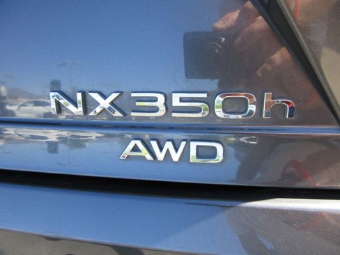 Used 2025 Lexus NX 350h AWD w/ Accessory Package (2T) image 8