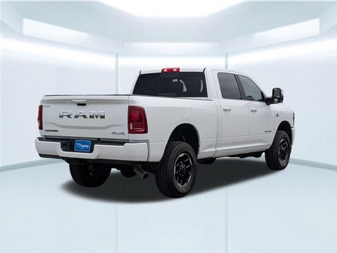 Used 2026 RAM 2500 Laramie AWD/4WD image 6