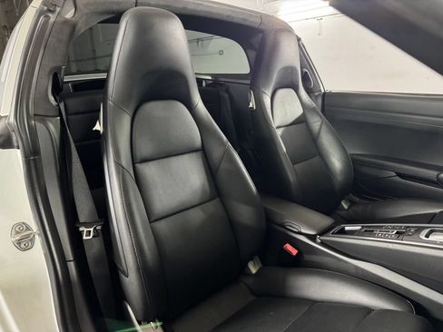 Used 2014 Porsche 911 Targa 4S AWD/4WD image 37