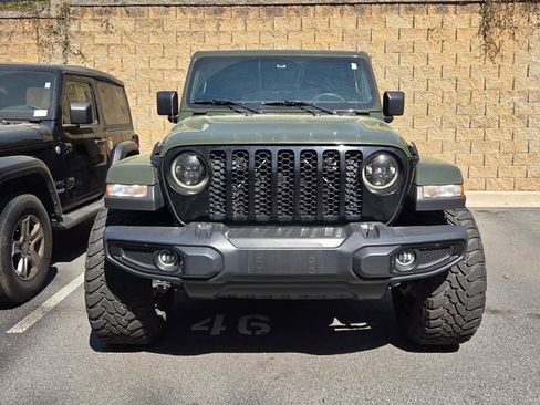 Used 2023 Jeep Gladiator Willys image 2