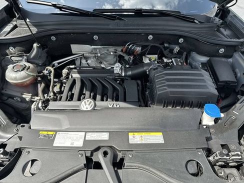 Used 2023 Volkswagen Atlas Cross Sport SEL AWD/4WD image 20