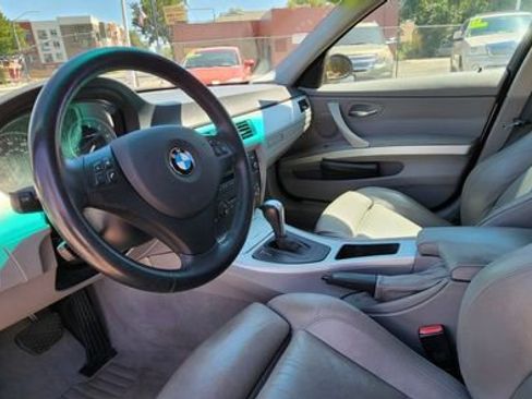 Used 2006 BMW 325i Sedan image 5