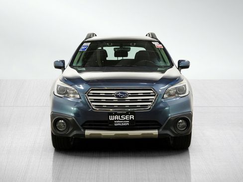 Used 2017 Subaru Outback 2.5i Limited AWD/4WD image 8
