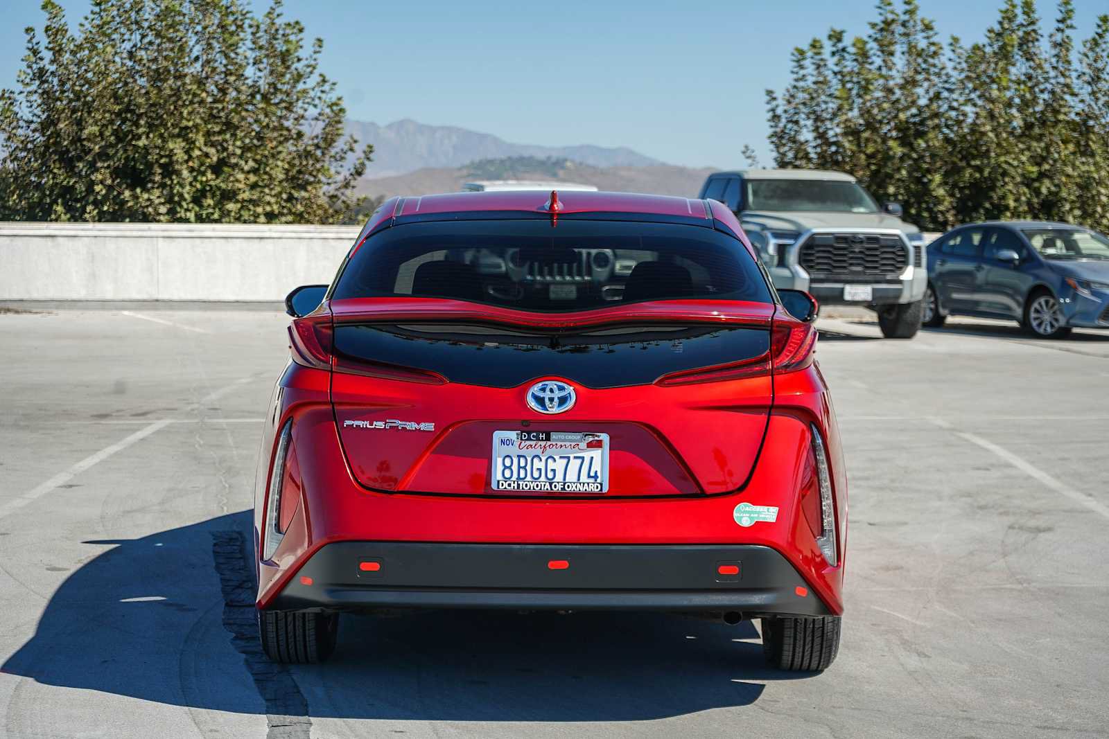 Used 2017 Toyota Prius Prime Plus w/ Carpet Mat Package FWD image 6