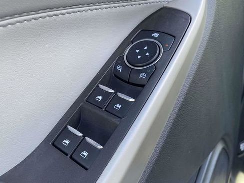 Used 2023 Ford Explorer XLT w/ Equipment Group 202A image 22