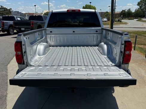 Used 2018 Chevrolet Silverado 1500 LT w/ All Star Edition AWD/4WD image 12