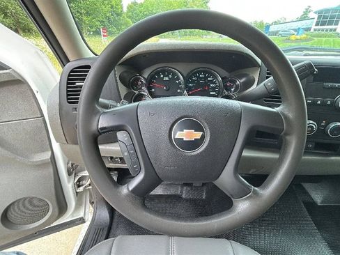 Used 2011 Chevrolet Silverado 3500 W/T RWD image 36